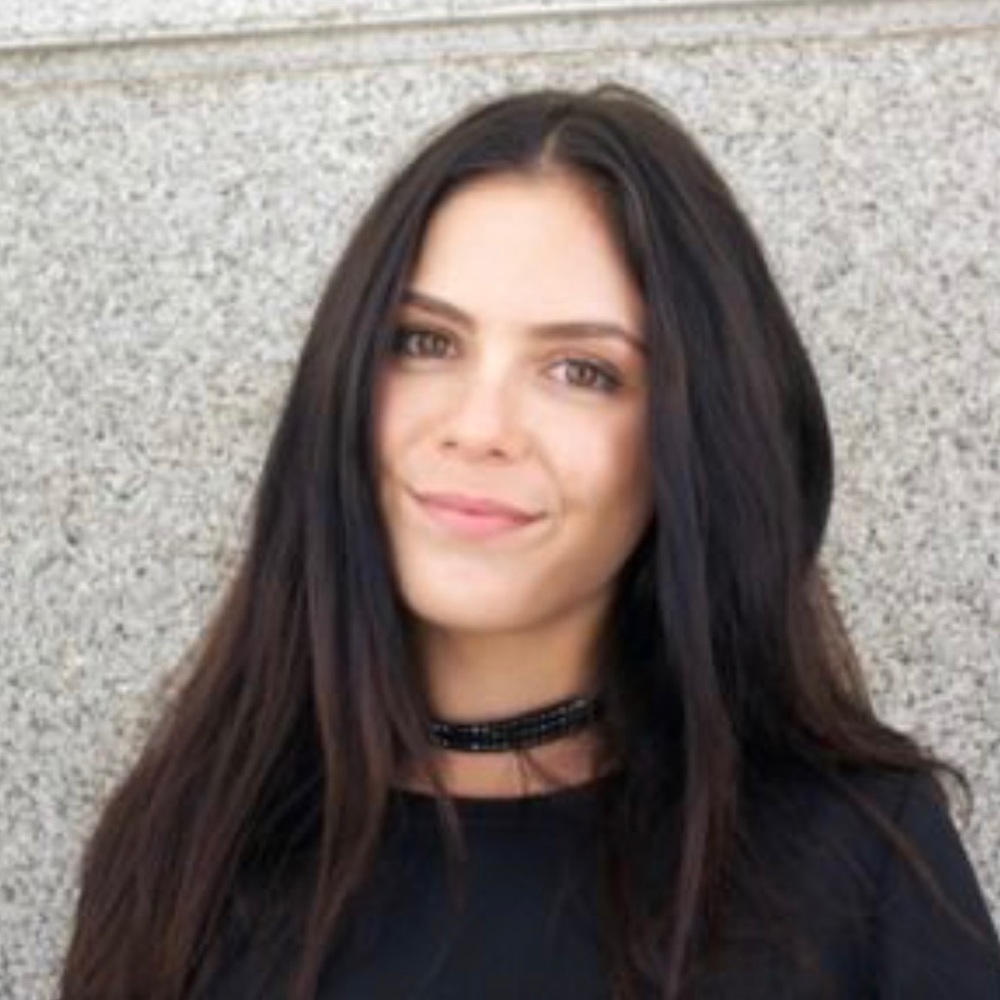 Meet your Posher, Alexandra